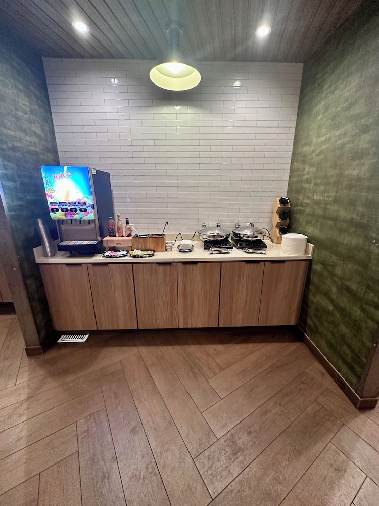 Fairfield Inn & Suites by Marriott Virgin Zion National Park - photo 45