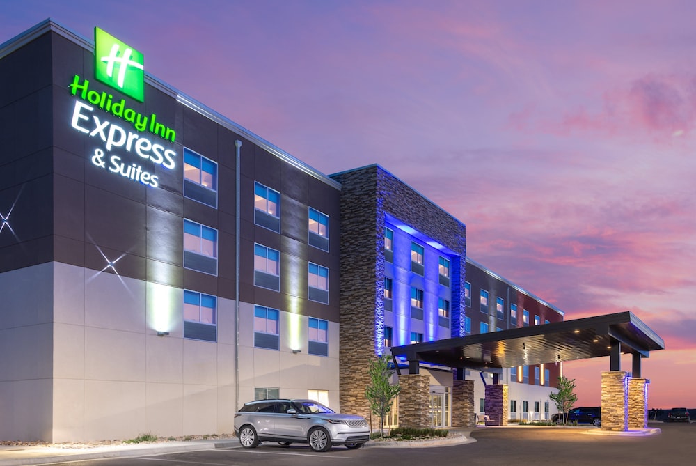 Holiday Inn Express And Suites Colorado Springs South I 25 an IHG Hotel - featured photo
