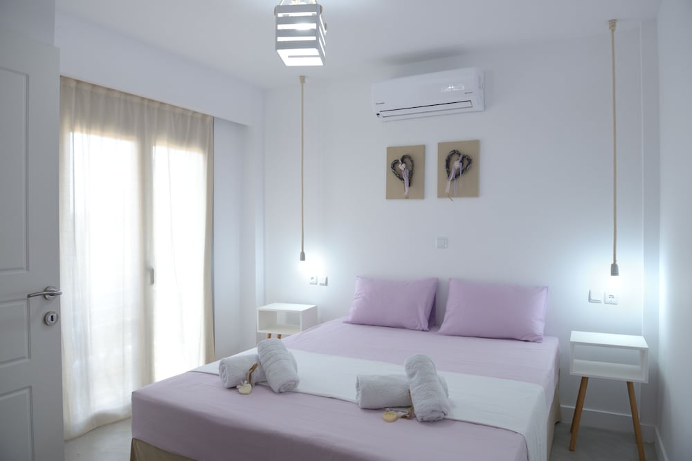 Axos Apartments — 4-Star Luxury Hotel in Hersonissos, Greece