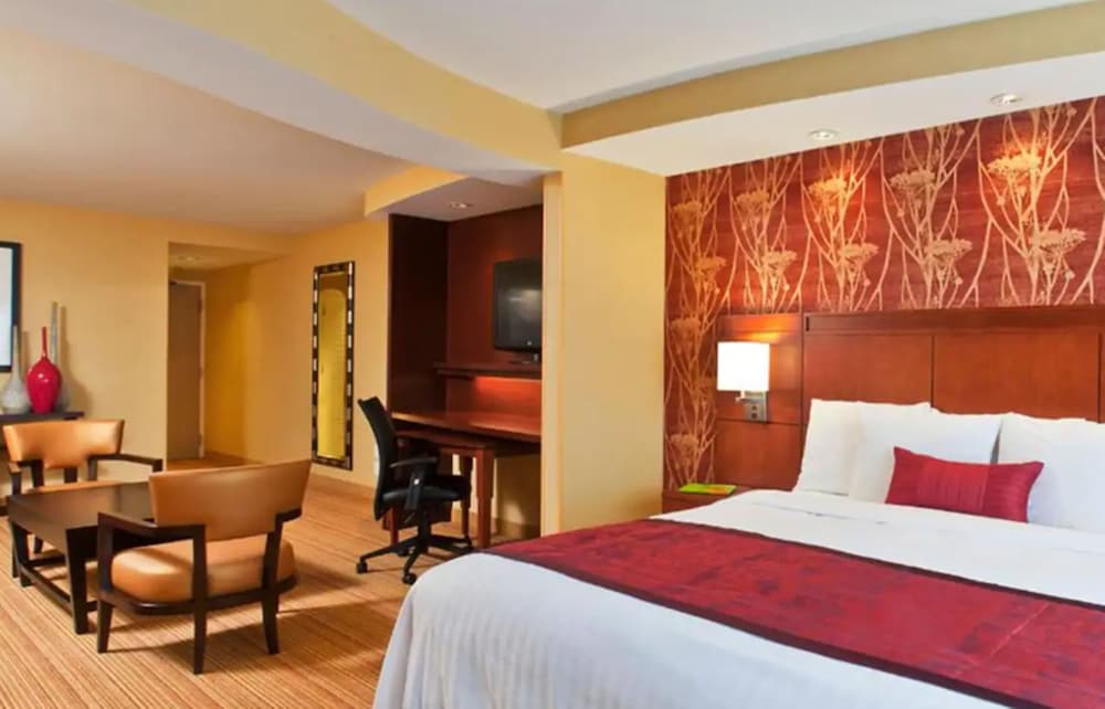 Courtyard by Marriott Buffalo Amherst University - photo 11