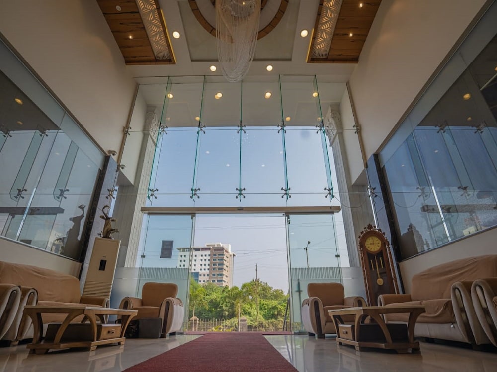 Hotel V Star — Ahmadnagar — photo 2