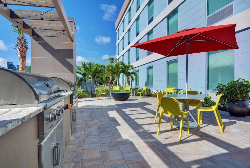 Home2 Suites by Hilton Fort Myers Colonial Blvd - photo 33