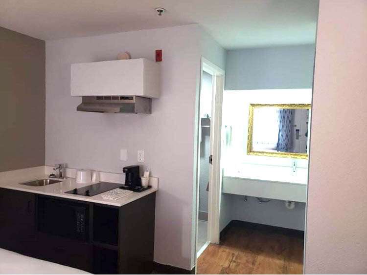 Studio 6 Extended Stay Savannah GA Gateway & I 95 - photo 16