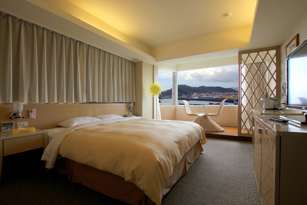 Blue Ocean Hotel — hotel in Keelung