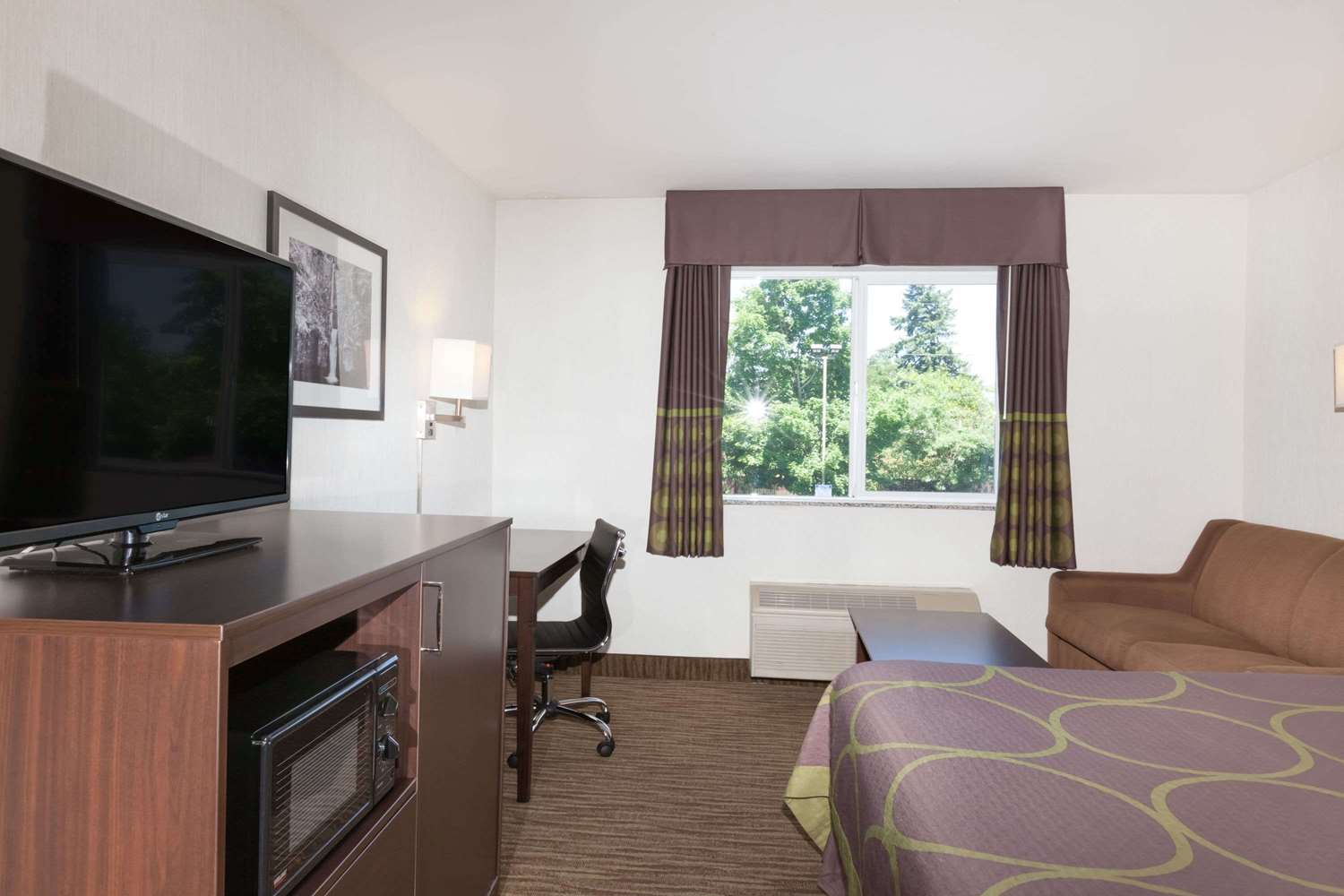 Super 8 Gresham Portland Area - photo 20