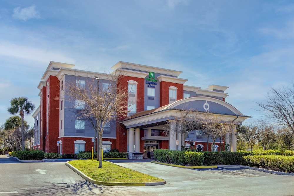 Holiday Inn Express & Suites O