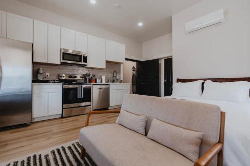 Chic Studio Walk to SMM SLU Hospital Grand — 4-Star Luxury Hotel in Saint Louis, United States