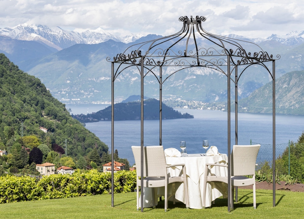 Locanda Sant'Anna — hotel in Argegno