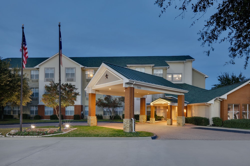 Candlewood Suites Market Center by IHG - photo 28