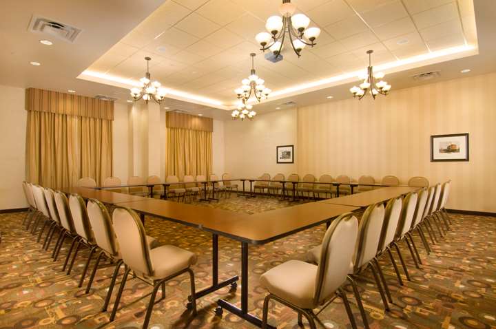 Drury Inn & Suites Flagstaff - photo 22