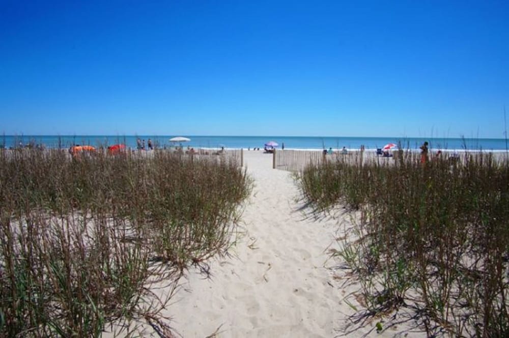 Roxanne Towers by Elliott Beach Rentals - photo 37