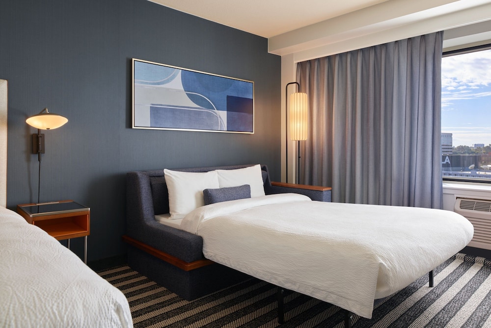 Courtyard by Marriott Culver City Los Angeles - photo 11
