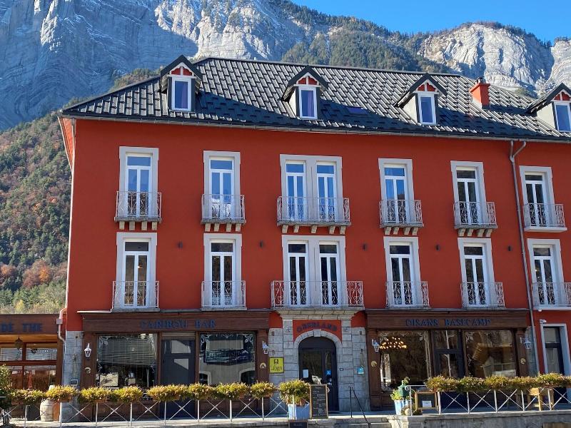 Hotel Oberland — hotel in Le Bourg-D'oisans