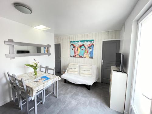 Le Clos Du Phare Bleu in La Flotte, France