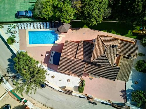Villa Costeres — 4-Star Luxury Hotel in Calp, Spain