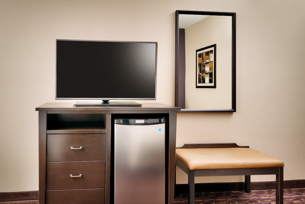 Holiday Inn Express & Suites Billings by IHG - photo 20