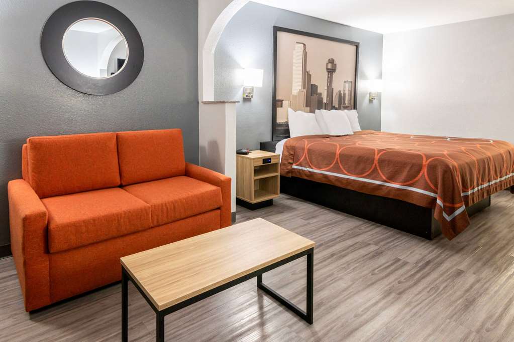 Super 8 by Wyndham Grand Prairie Southwest - photo 28