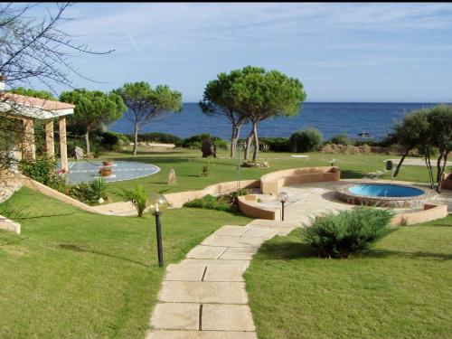 Corallo Vacanze — hotel in Villaputzu