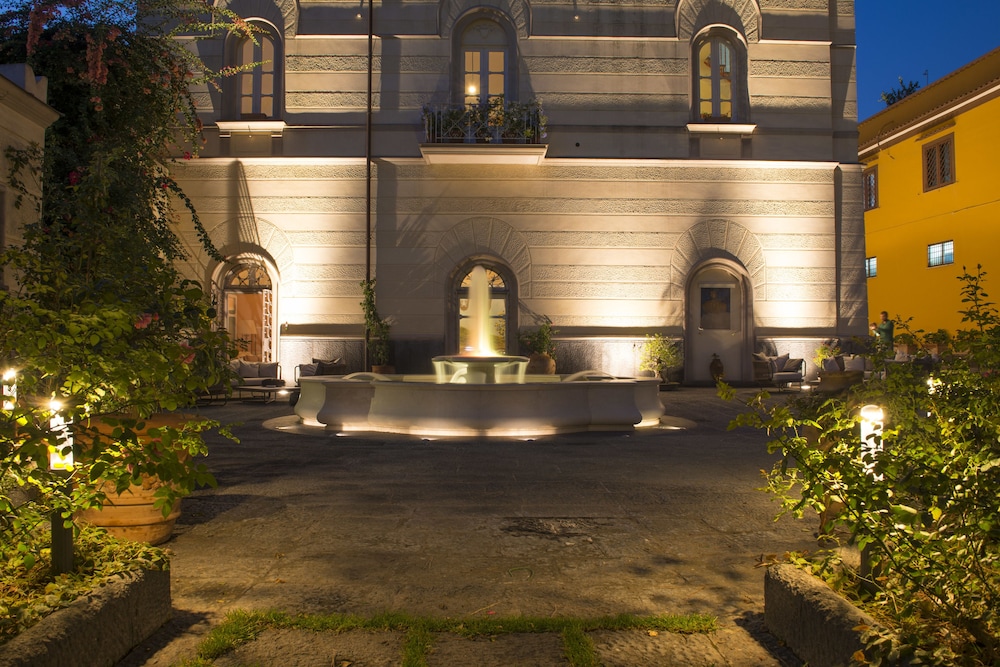 Hotel Villa Silvana in Boscoreale, Italy