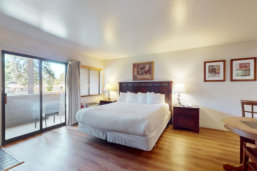 619 Lakefront - photo 24