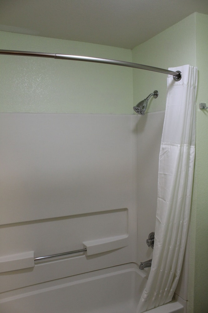 Cheyenne Guest Inn - photo 20