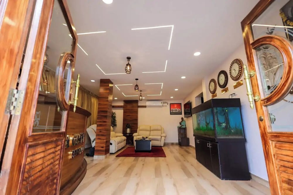 Hotel Apm Grand Kavalkinaru — Kanniyakumari