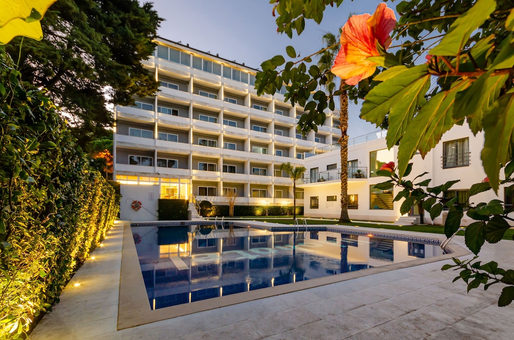 Hotel Lido — hotel in Estoril