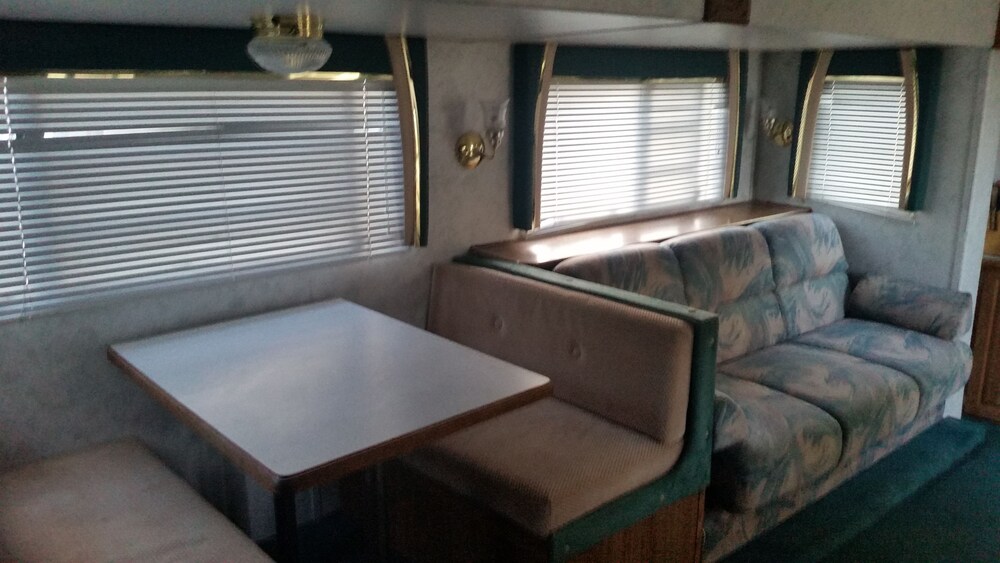 Lake Isabella RV Resort - photo 2