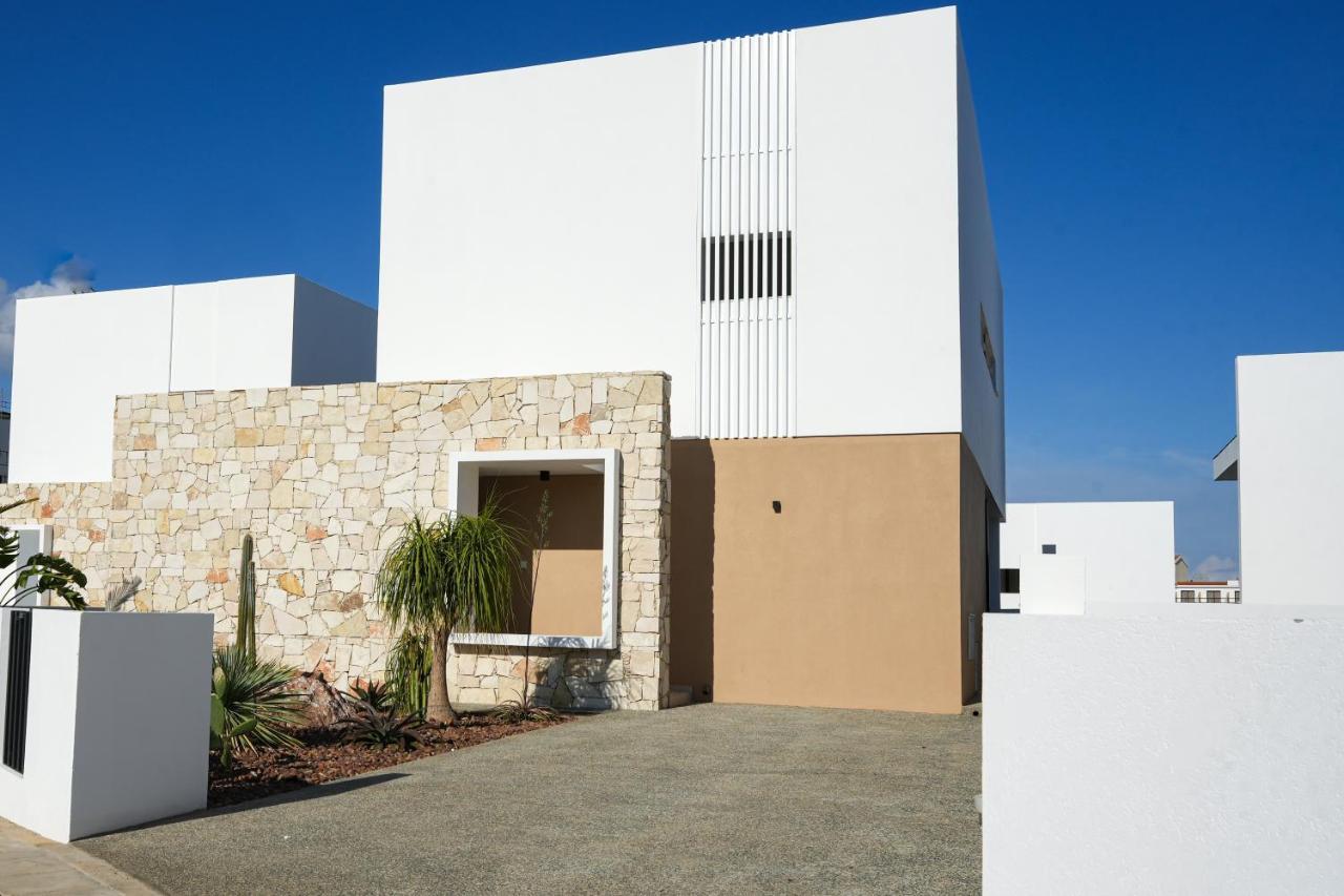 4br Brandnew Lux Villa Protaras