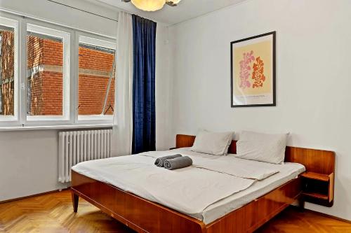 AFI Mall 3 Bedrooms Apartment Perfect for Families or Groups — 4-Star Luxury Hotel in Bucharest, Romania