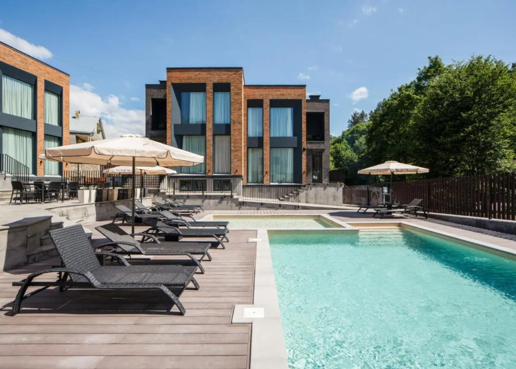 Aurora Luxe — 4-Star Luxury Hotel in Dilijan, Armenia