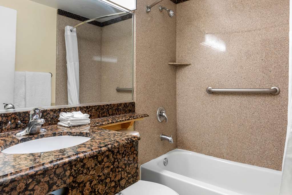 Quality Inn Torrance Lomita - photo 31