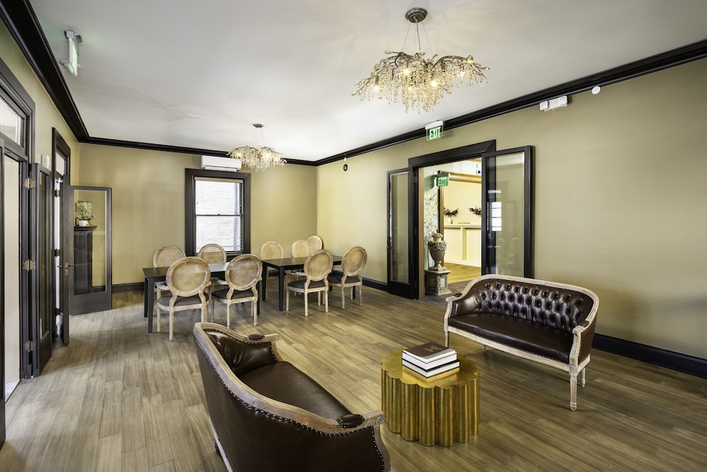 The Edward Hotel - photo 65
