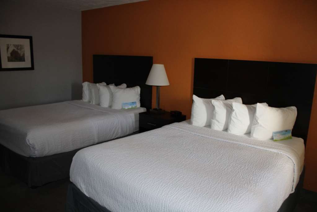 Days Inn by Wyndham Hays - photo 10