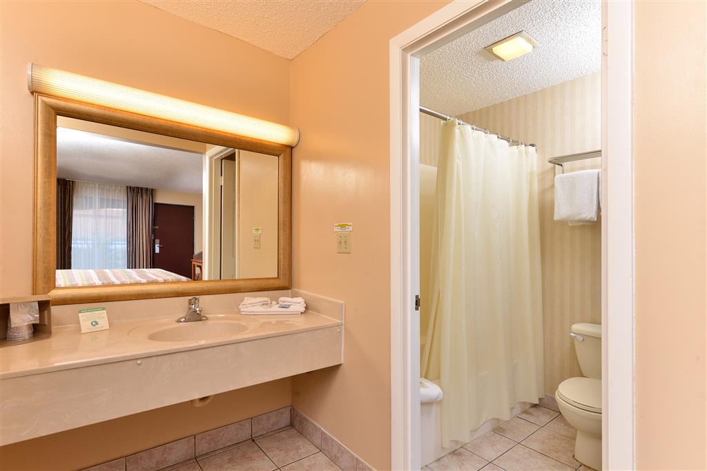Americas Best Value Inn Ocean Inn - photo 8