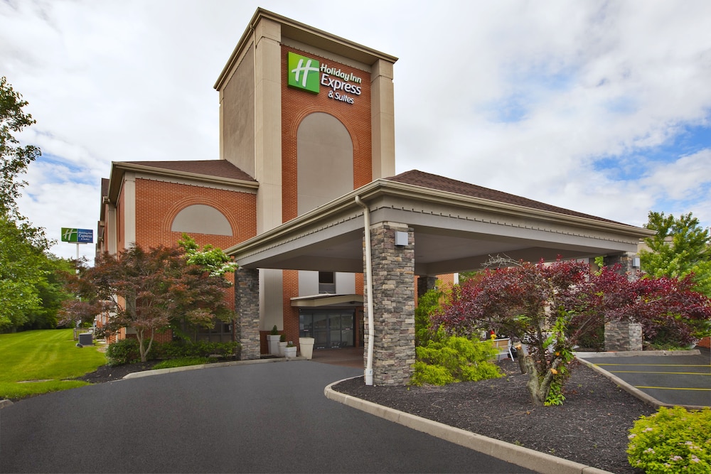 Holiday Inn Express & Suites Milford by IHG in Milford, United States