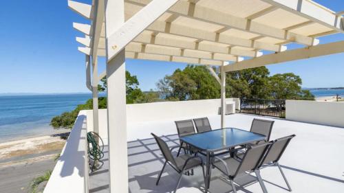 Modern Unit With Penthouse Views in Bongaree, Australia