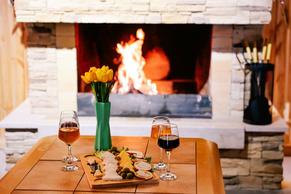 Dandelion Hotel Gudauri in Step'antsminda, Georgia