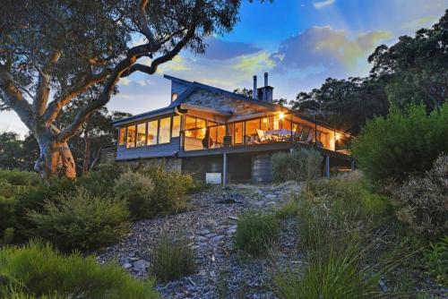 Sydney View — hotel in Woodford