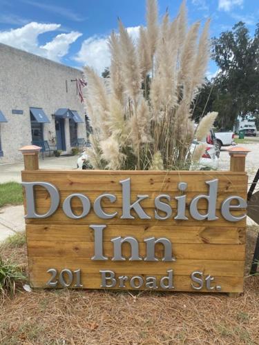 Darien Dockside Inn - photo 25
