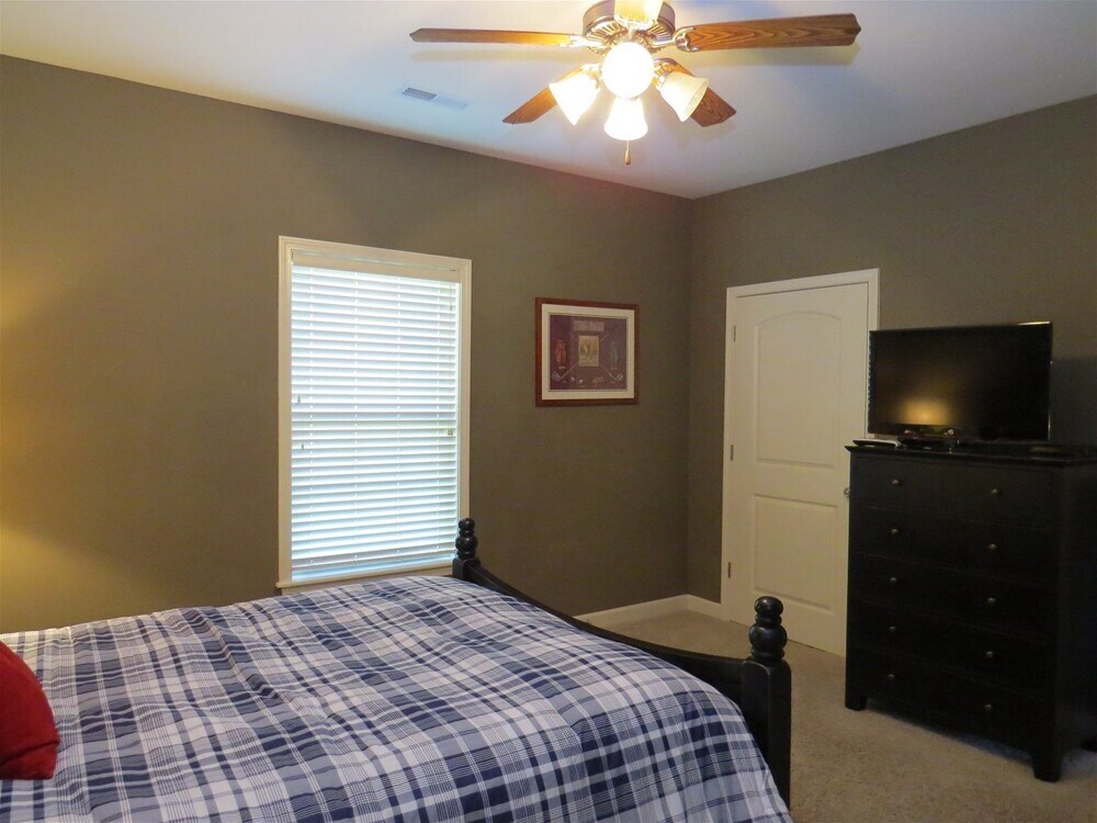 Osage National 400 — hotel in Lake Ozark