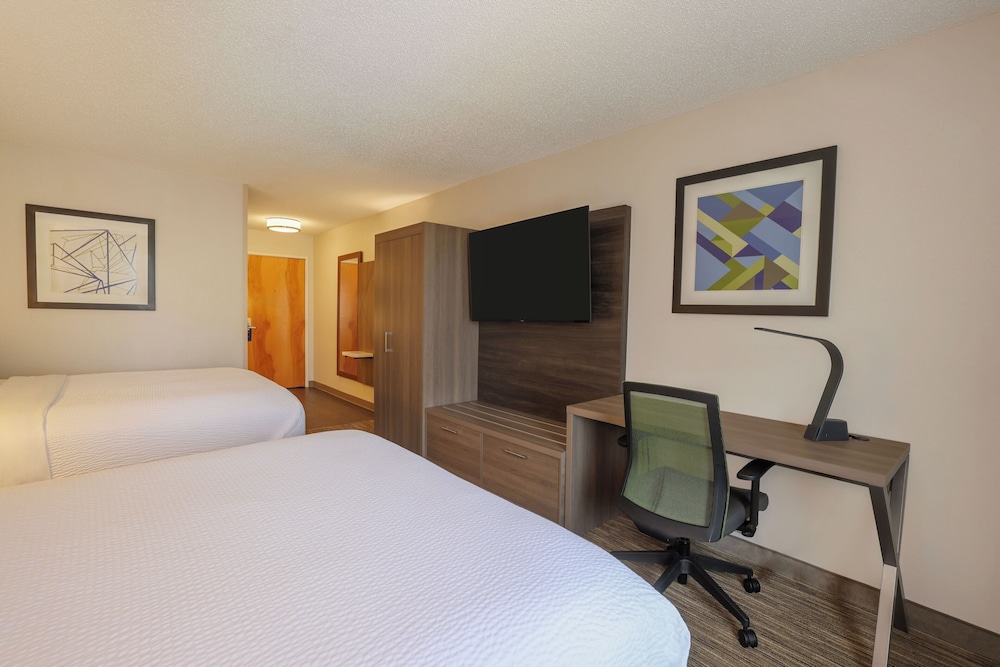 Holiday Inn Express & Suites Raleigh North Wake Forest by IHG - photo 29