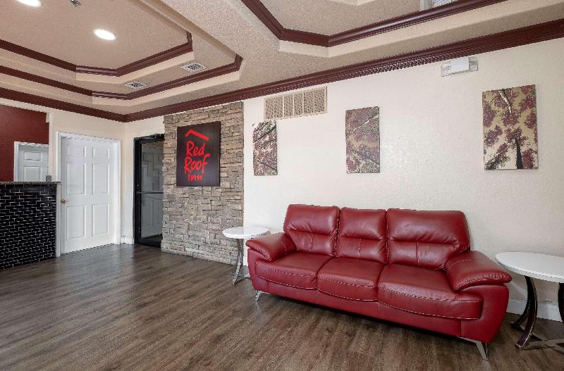 Red Roof Inn & Suites Pensacola NAS Corry - photo 4