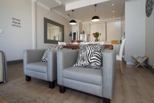 9 Church View No LoadShedding Homely Apartment
