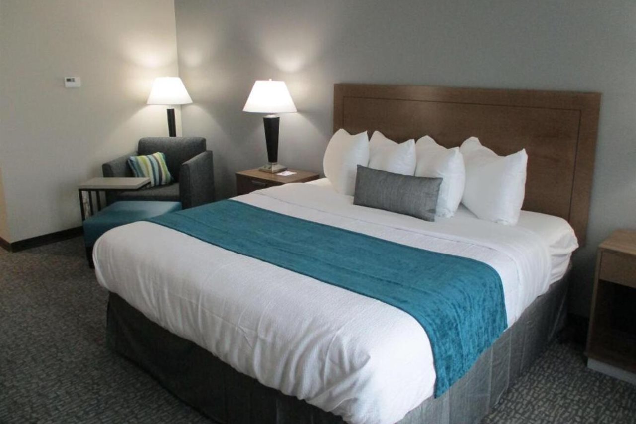 Best Western Plus Executive Residency Marion - photo 15