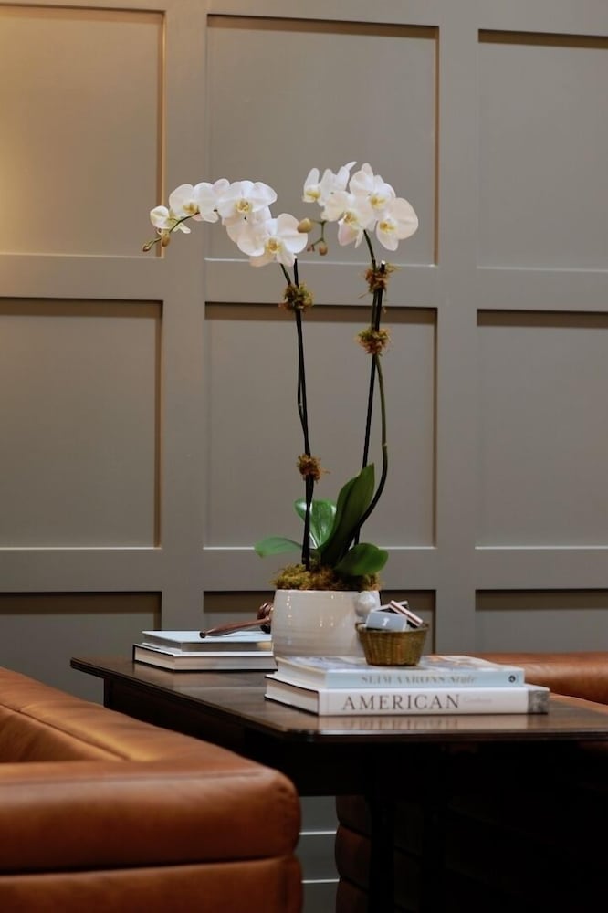 The Thomas Hotel - photo 9