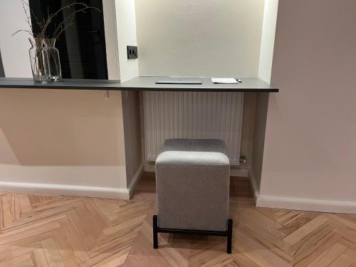 J&J City Centre Apartment