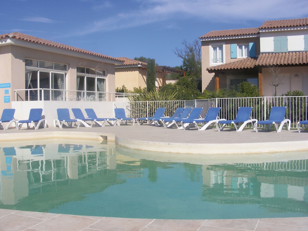 Residence Lagrange Vacances Les Bastides Des Chaumettes — Montauroux