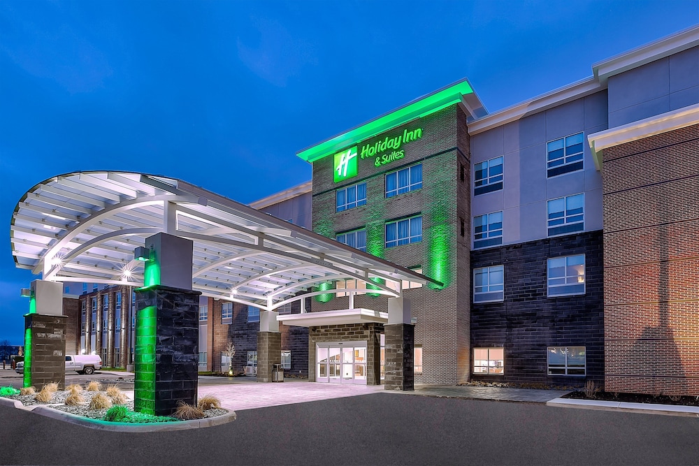 Holiday Inn & Suites Toledo Southwest Perrysburg by IHG - photo 40