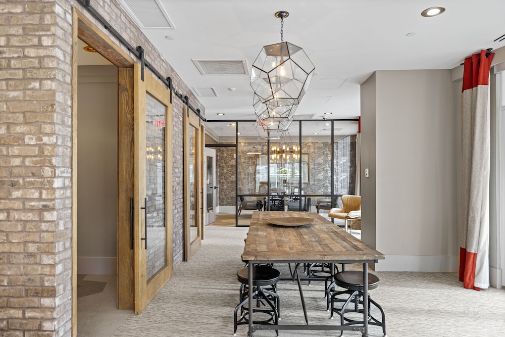 Placemakr Premier SoBro - photo 193
